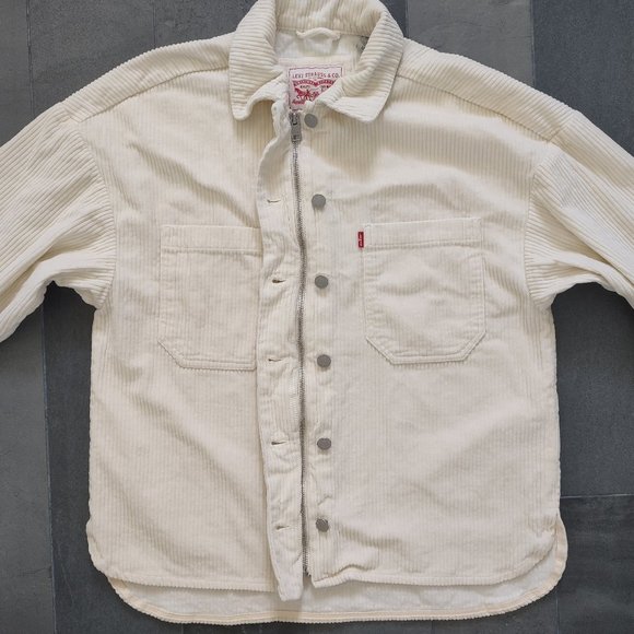 NWOT Levi's Women's Zip-Front Oversized Corduroy Shacket - S - 100% cotton - Picture 10 of 12